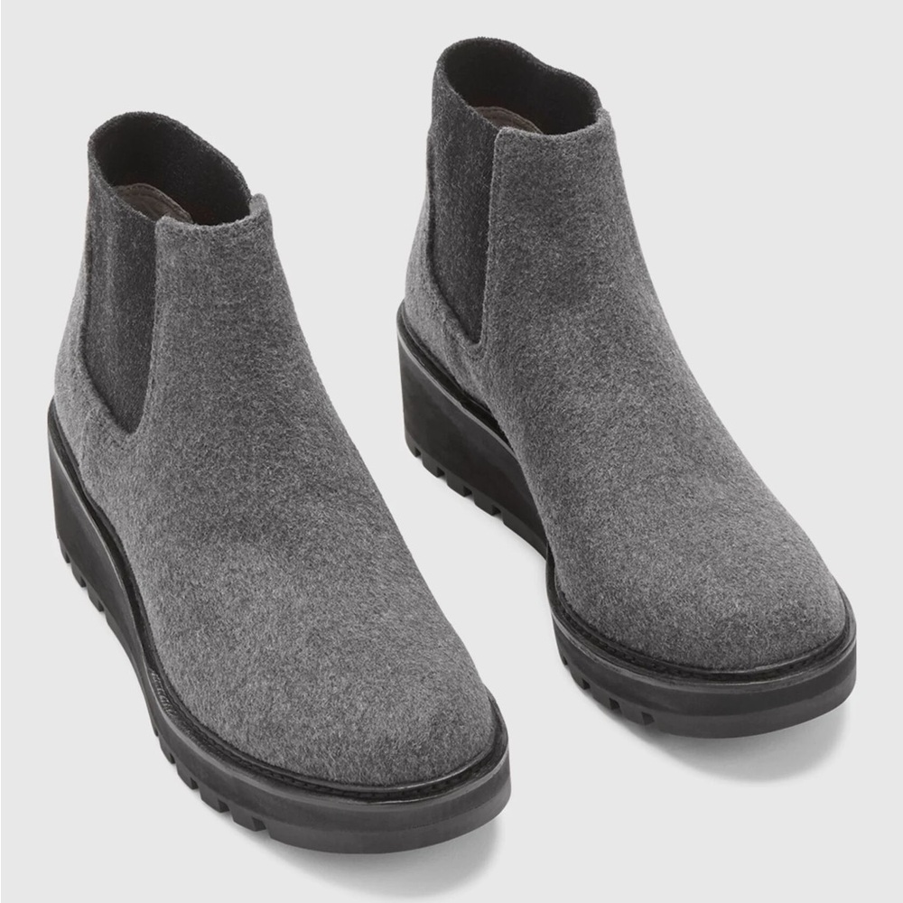 Eileen Fisher Gray Felt Chelsea Lug-Sole Booties